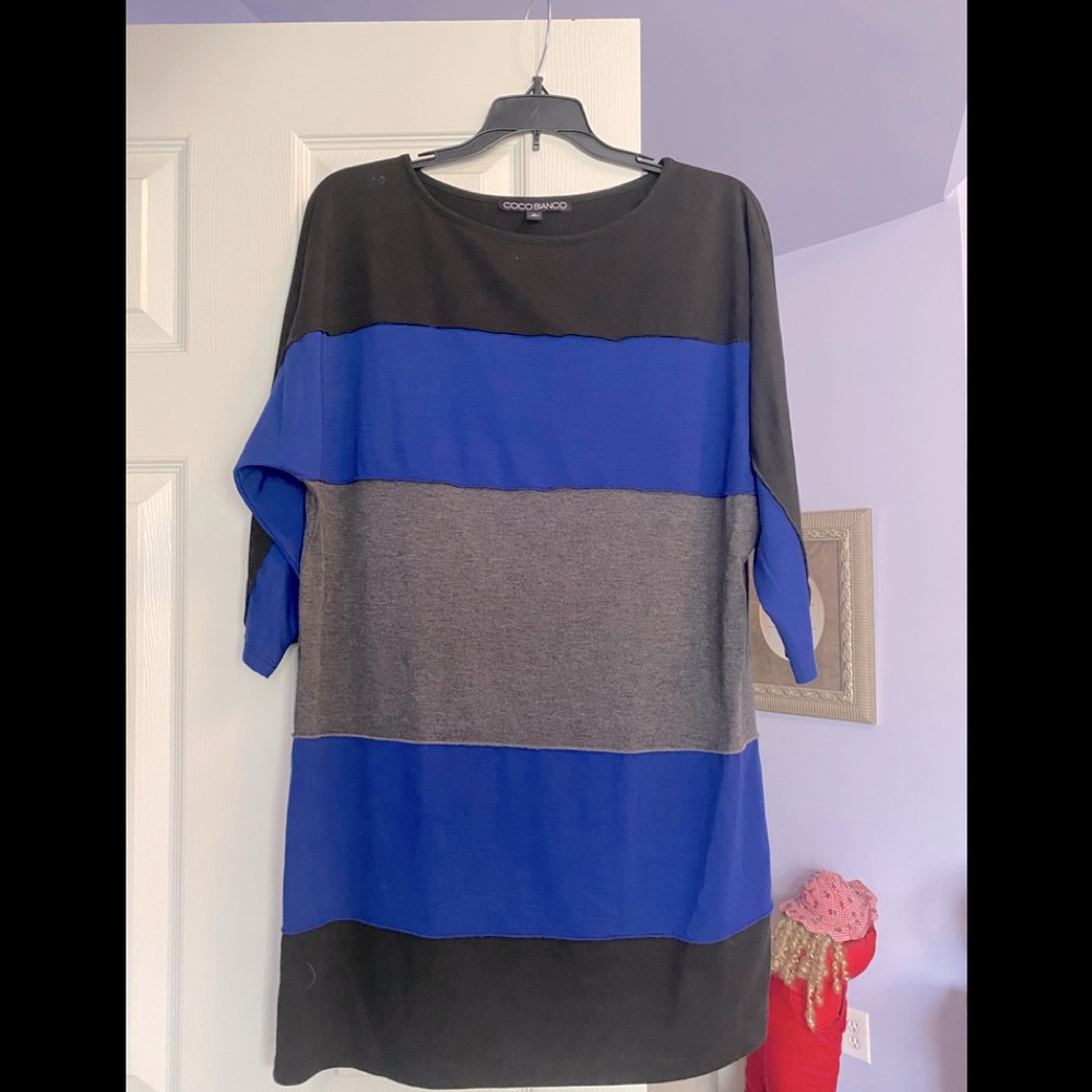 Cute casual dress black, gray/ royal blue color block, in a medium